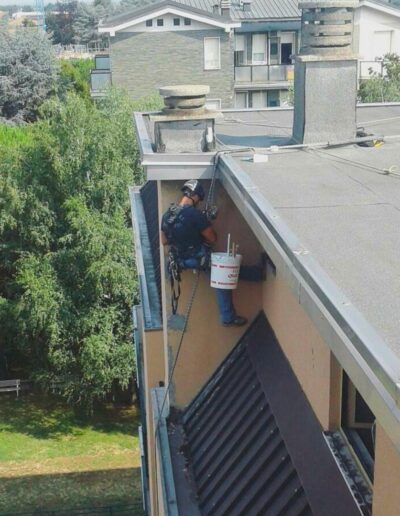 SKY WORKS LAVORI IN CORDA LEGNANO PULIZIA VETRI